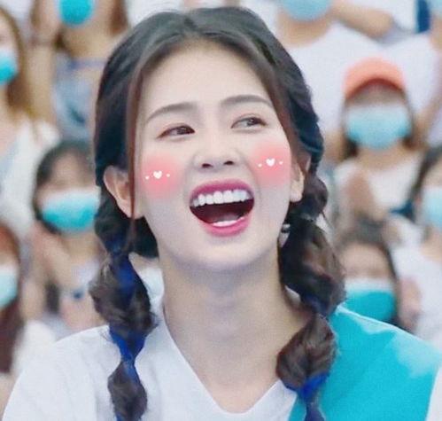 娱乐吃瓜直播白鹿是真的吗,娱乐吃瓜直播背后的真实故事  第2张