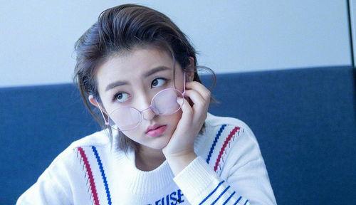 娱乐圈吃瓜猛料张子枫,那些不为人知的幕后故事  第2张